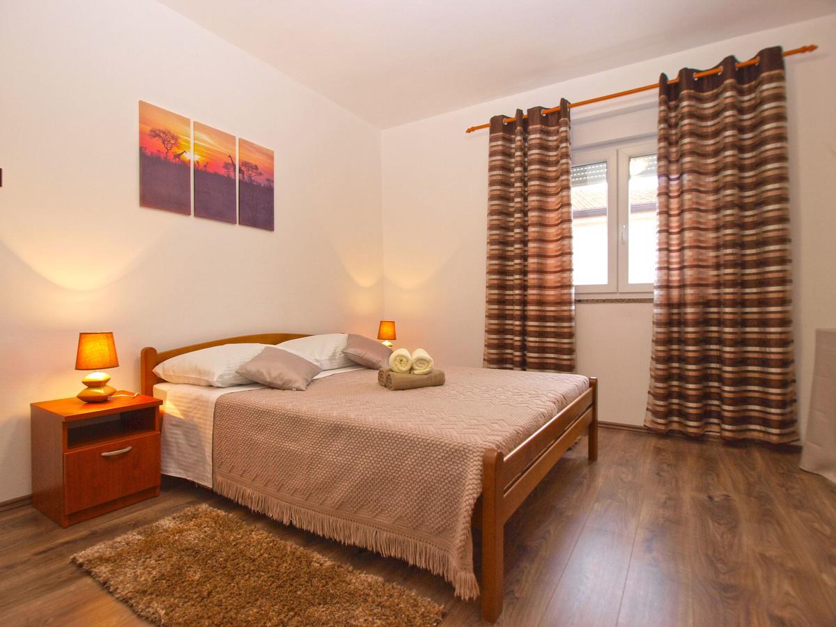 Apartment Luciano 1540 Πούλα Εξωτερικό φωτογραφία