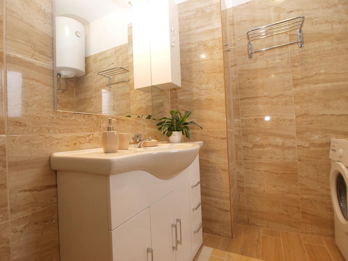 Apartment Luciano 1540 Πούλα Εξωτερικό φωτογραφία