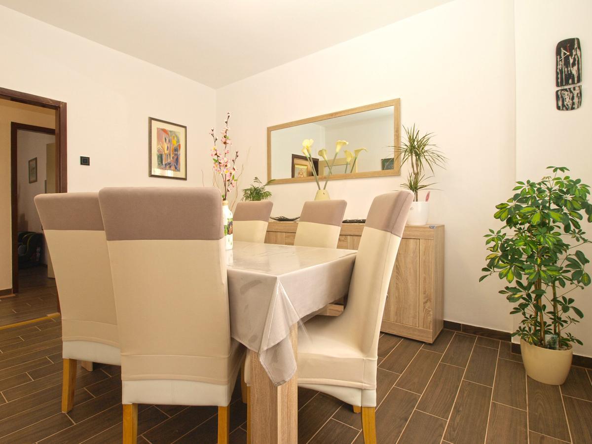 Apartment Luciano 1540 Πούλα Εξωτερικό φωτογραφία